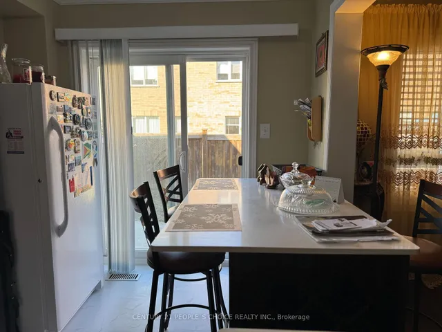 Additional image 33 of 124 Heartleaf Cres