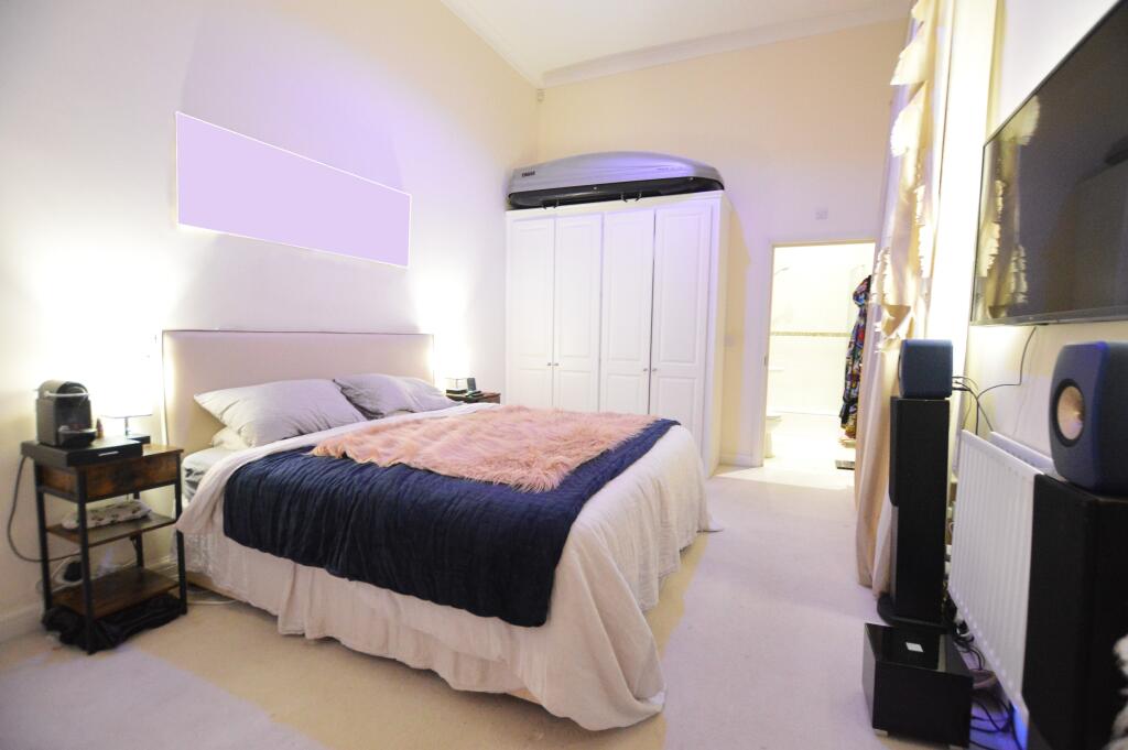 Additional image 3 of Napsbury Park, St Albans, AL2