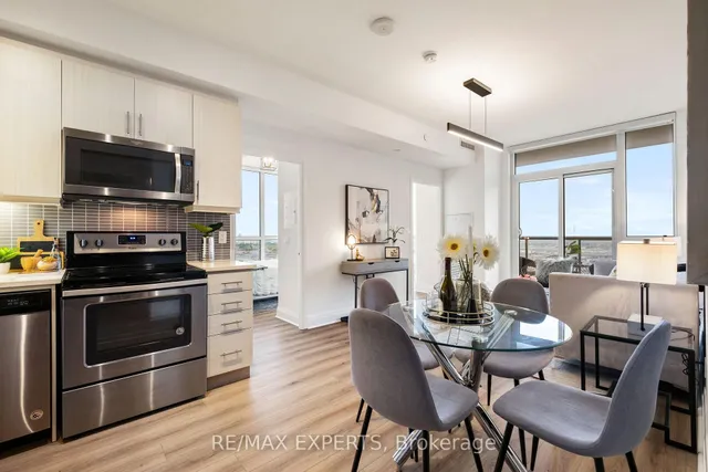 Additional image 9 of 17 Zorra St Unit 2006