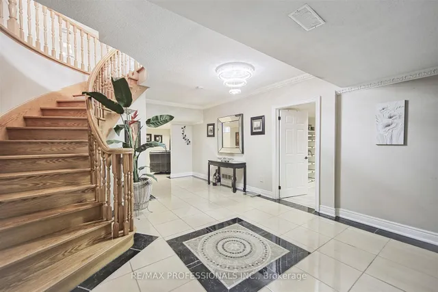 Additional image 38 of 33 Redberry Pkwy