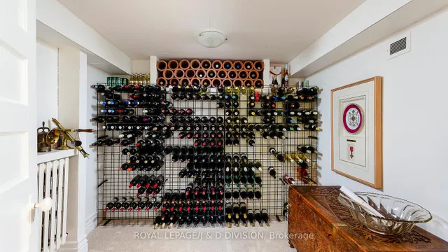 Additional image 30 of 42 Lytton Blvd