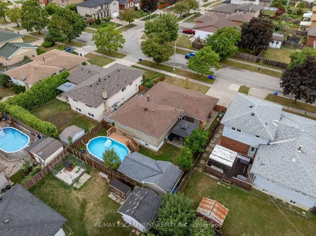 Additional image 30 of 26 Madoc St