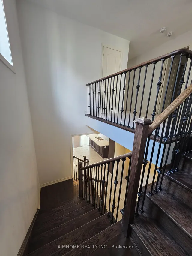 Additional image 24 of 426 George Ryan Ave