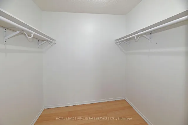Additional image 11 of 3077 Weston Rd Unit 1411