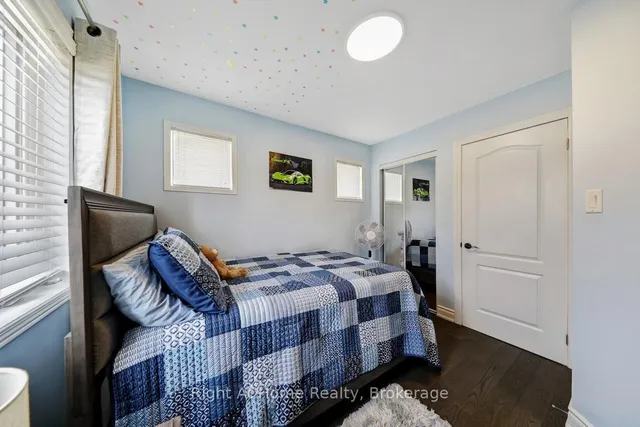 Additional image 24 of 5255 Guildwood Way Unit 48