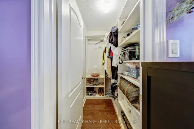 Additional image 30 of 23 Fontainebleu Rd