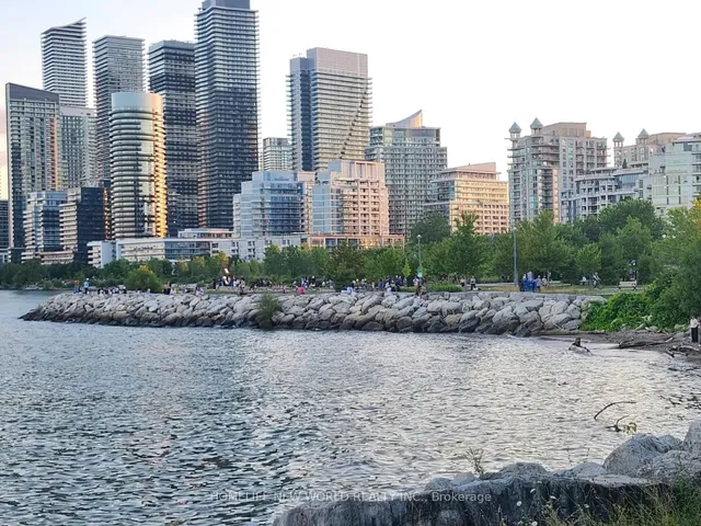 Additional image 32 of 58 Marine Parade Dr Unit 1101