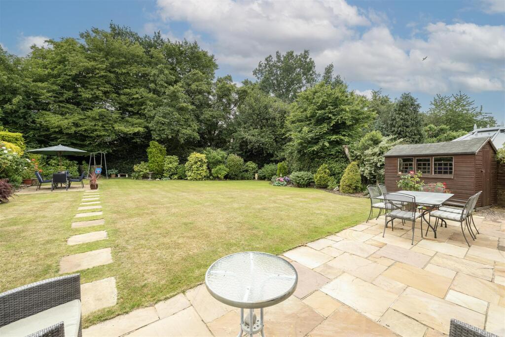 Additional image 12 of Aldwick Road, Harpenden