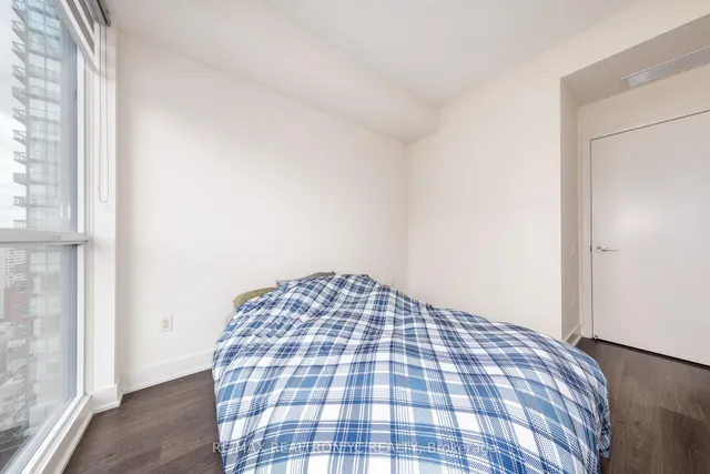 Additional image 16 of 30 Roehampton Ave Unit 2509