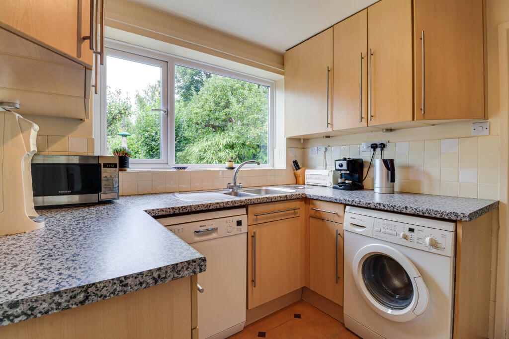 Additional image 4 of Byron Road, Harpenden, AL5