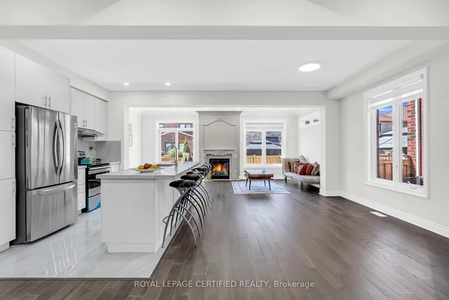 Additional image 11 of 61 Dunley Cres