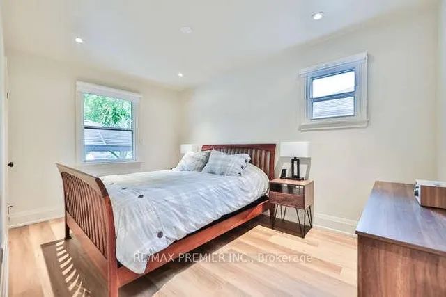 Additional image 21 of 1223 Glencairn Ave