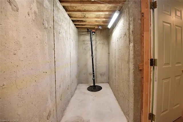 Additional image 38 of 485 Green Rd Unit 37