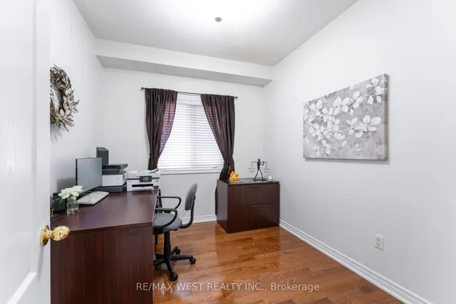 Additional image 8 of 8 Yellow Avens Blvd