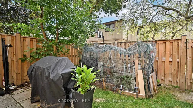 Additional image 22 of 105 Hansen Rd Unit 111