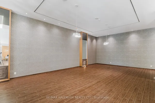 Additional image 27 of 36 PARK LAWN Rd Unit 1609