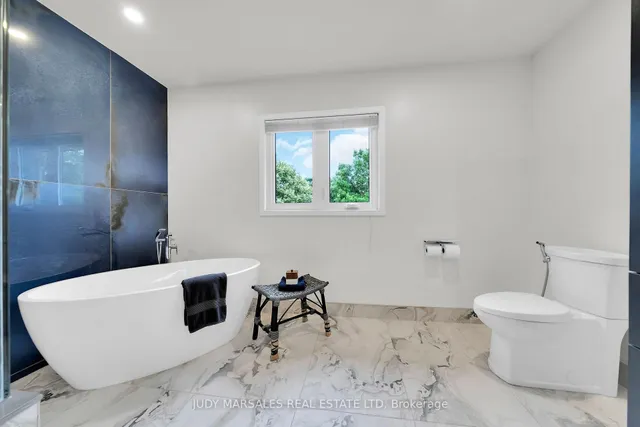 Additional image 29 of 26 Huntingwood Ave