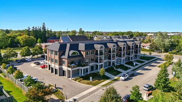 Additional image 4 of 2605 BINBROOK Rd Unit 211