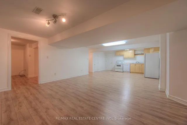 Additional image 27 of 43 Postoaks Dr