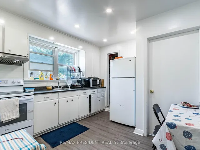 Additional image 15 of 135 Kitchener Rd