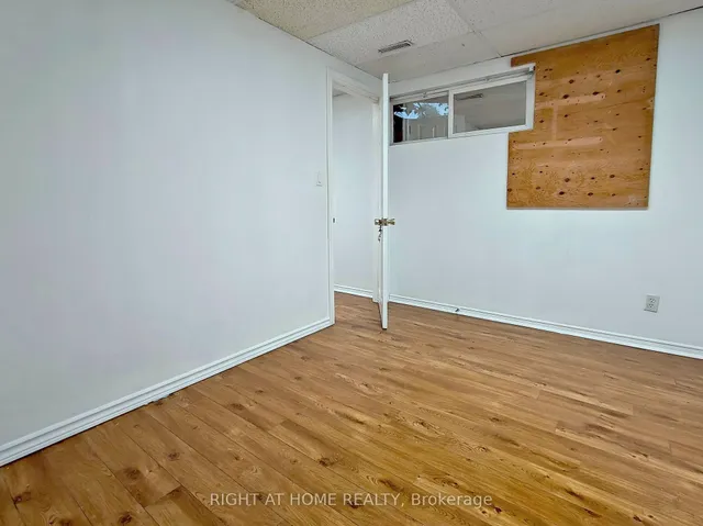 Additional image 21 of 182 mcnicoll Ave