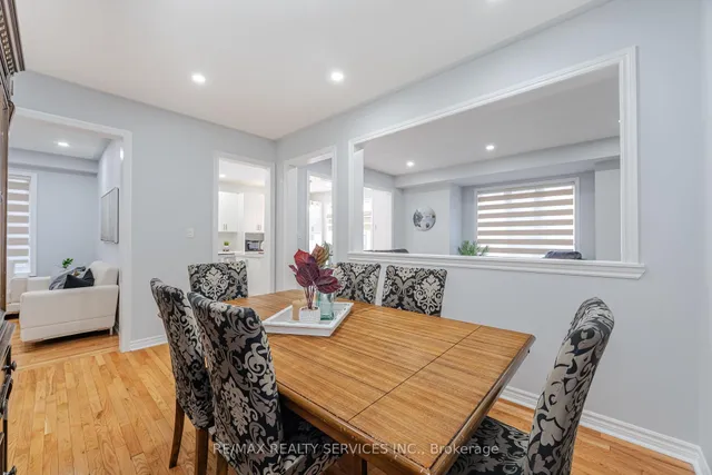 Additional image 12 of 27 Hardgate Cres