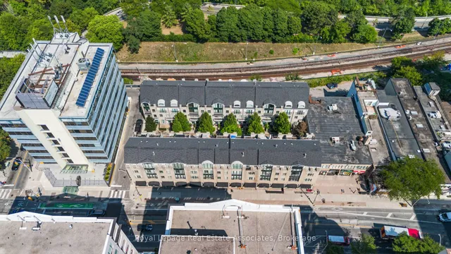 Additional image 42 of 1 Baxter St Unit 8