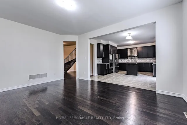 Additional image 12 of 61 Bucksaw St