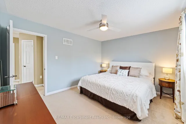 Additional image 15 of 1113 Riddell Cres