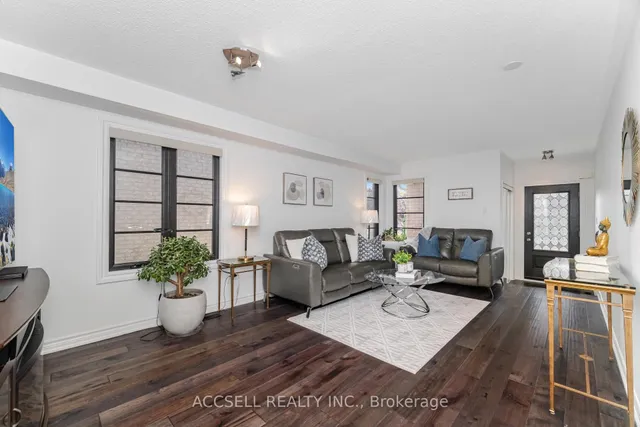 Additional image 8 of 323 Pettigrew Tr