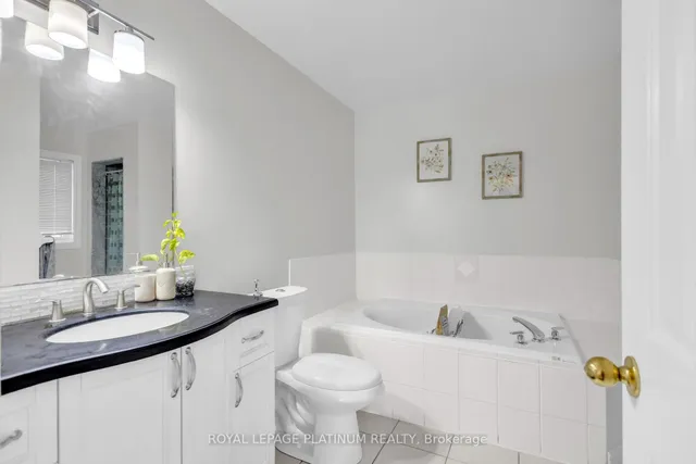 Additional image 28 of 76 Baha Cres