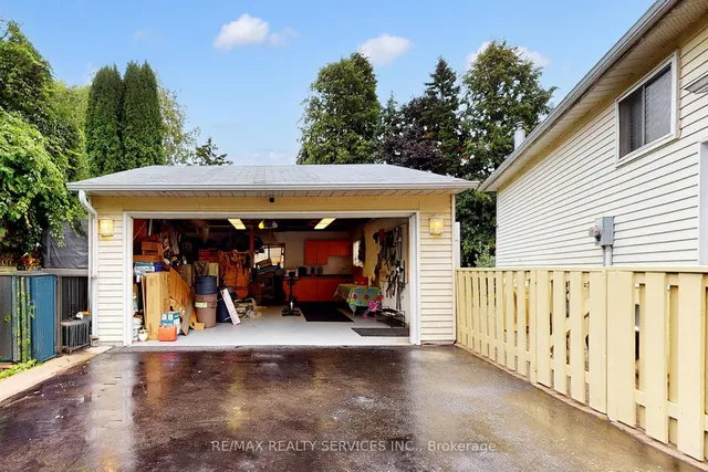 Additional image 34 of 10 Minton Pl