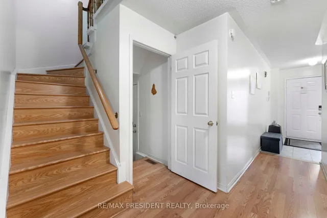 Additional image 5 of 26 Mattari Crt