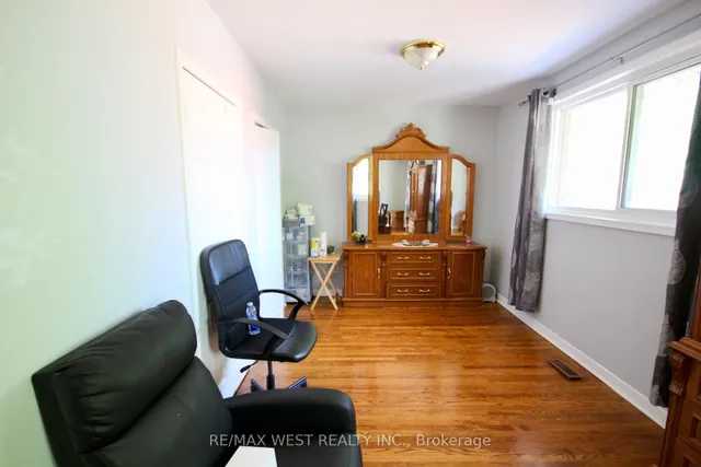 Additional image 26 of 84 Orpington Cres