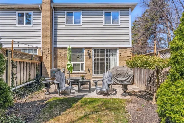 Additional image 42 of 58 Heathcliffe Sq Unit 58