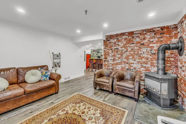 Additional image 27 of 3572 Beechollow Cres