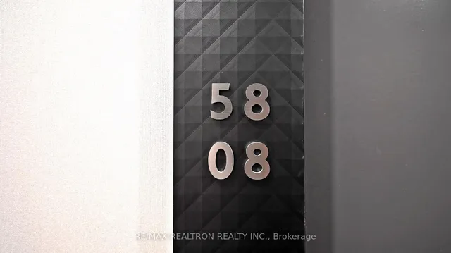 Additional image 37 of 8 Wellesley St Unit 5808