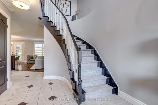 Additional image 17 of 143 Foxborough Dr