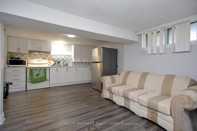 Additional image 23 of 50 Hasbrooke Dr