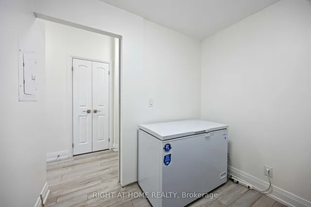 Additional image 38 of 1060 Sheppard Ave Unit 1521