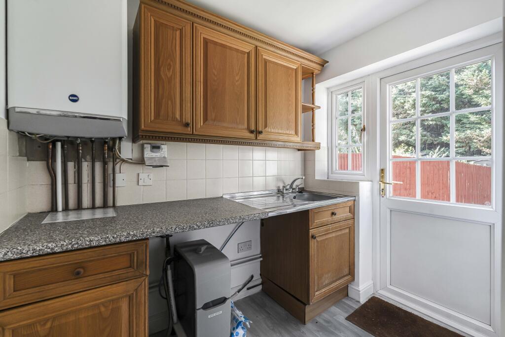 Additional image 3 of Junction Cottages, Blakemere Road, Welwyn Garden City, AL8