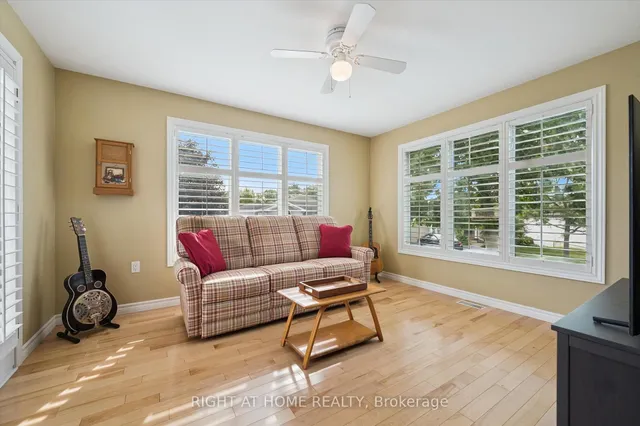 Additional image 24 of 124 Crumlin Lane