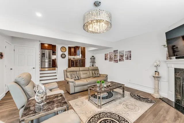 Additional image 7 of 650 Acadia Dr