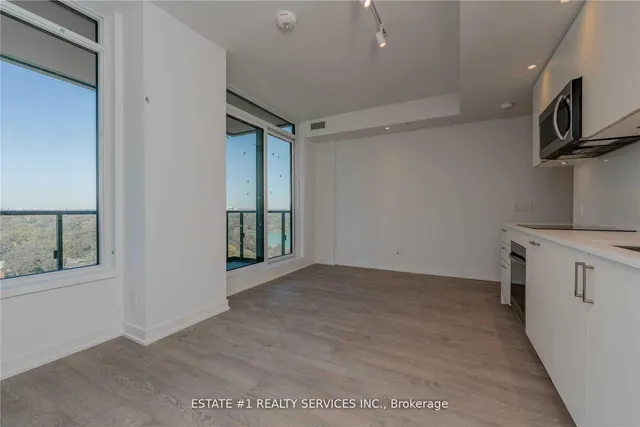 Additional image 15 of 1928 Lakeshore Blvd Unit 2116