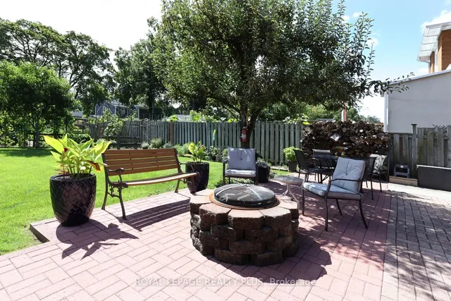 Additional image 41 of 1086 Hedge Dr