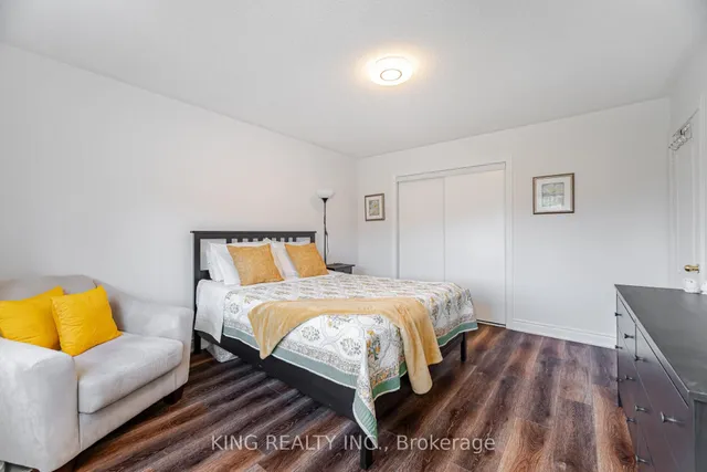 Additional image 36 of 89 Crystal Glen Cres