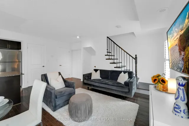 Additional image 15 of 13 Foundry Ave Unit 239