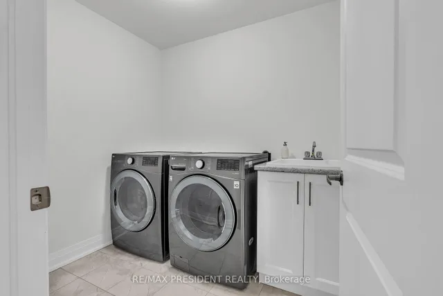 Additional image 36 of 40 Dalbeattie Dr