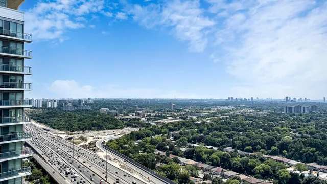 Additional image 18 of 115 Mcmahon Dr Unit 3707