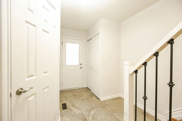 Additional image 3 of 240 Simmons Blvd